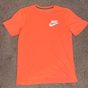 Nike Men's T-shirt
